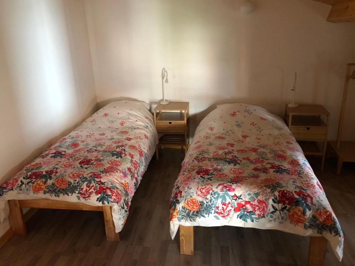 La Maisonnette Auvergnate Vertaizon エクステリア 写真